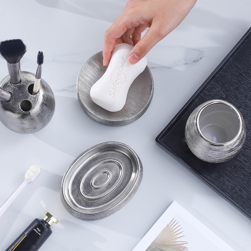 Modern Ceramic Bathroom Accessories