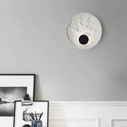 MoonGlow – Spherical Wall Lamp