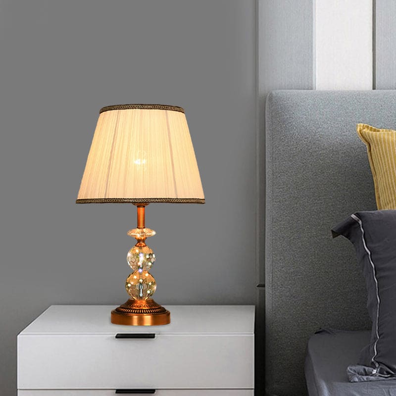 KristalGlow - Table Lamp with Conical Shape and Cut Crystal Balls