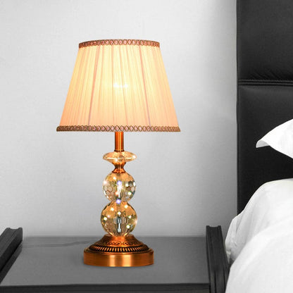 KristalGlow - Table Lamp with Conical Shape and Cut Crystal Balls