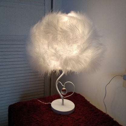 EvoGlow - Scandinavian Feather Cloud Table Lamp