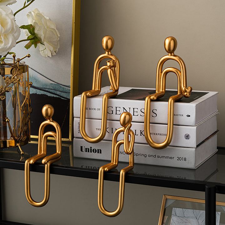 Abstract Paper Clip Decor