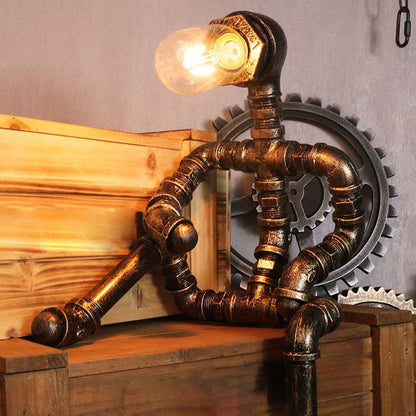 RoboLicht - Innovative robot-style bedroom lamp