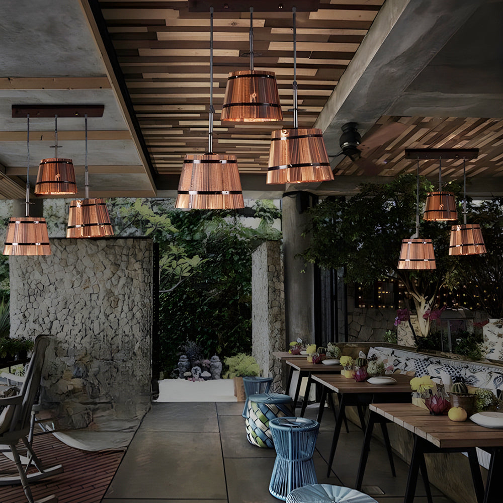 RusticCharm – Hanging lamp in the shape of a wooden bucket for the bar