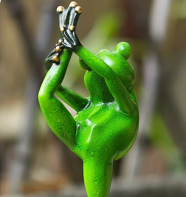 Yoga Frog Figurines