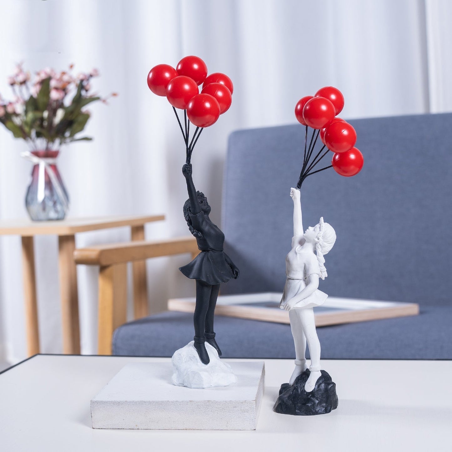 Balloon Girl Decor