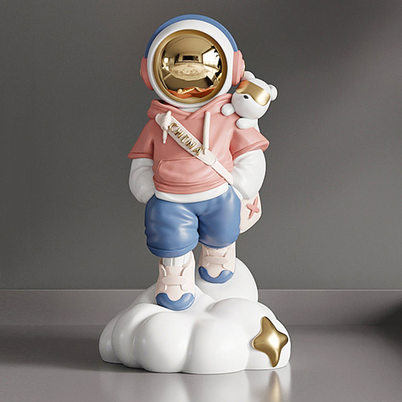 Streetwear Outfit Astronaut Decor