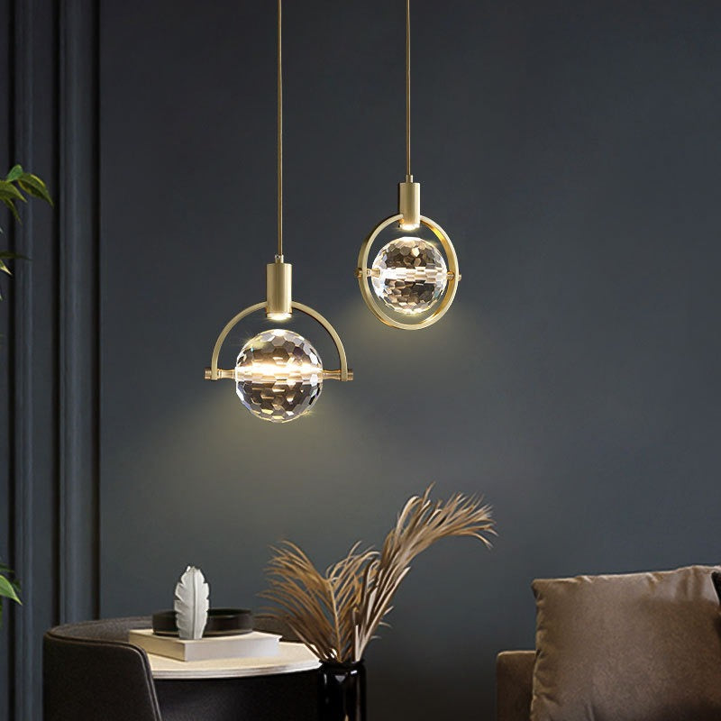 CrystalGlow – LED hanging lamp in ring shape with crystals