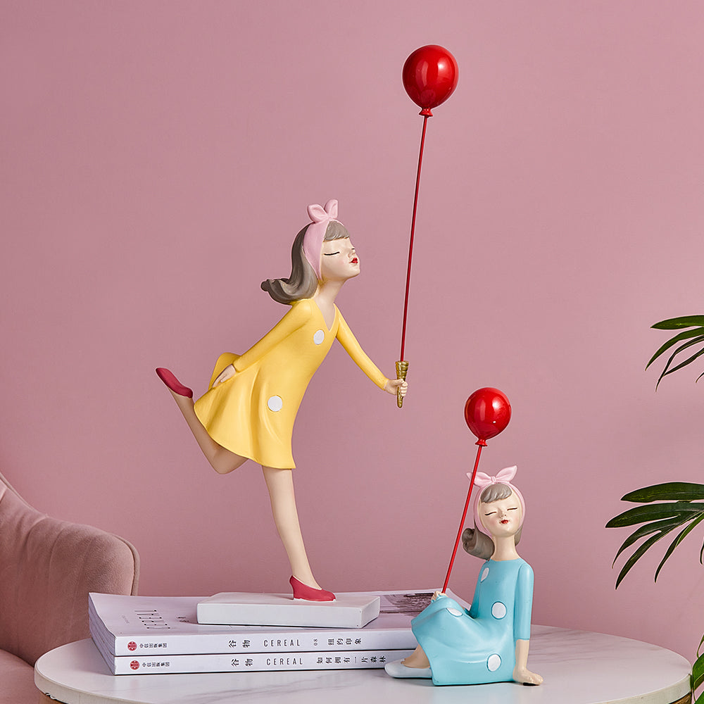 Balloon Girl Wall Decor