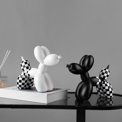 Black & White Balloon Dog