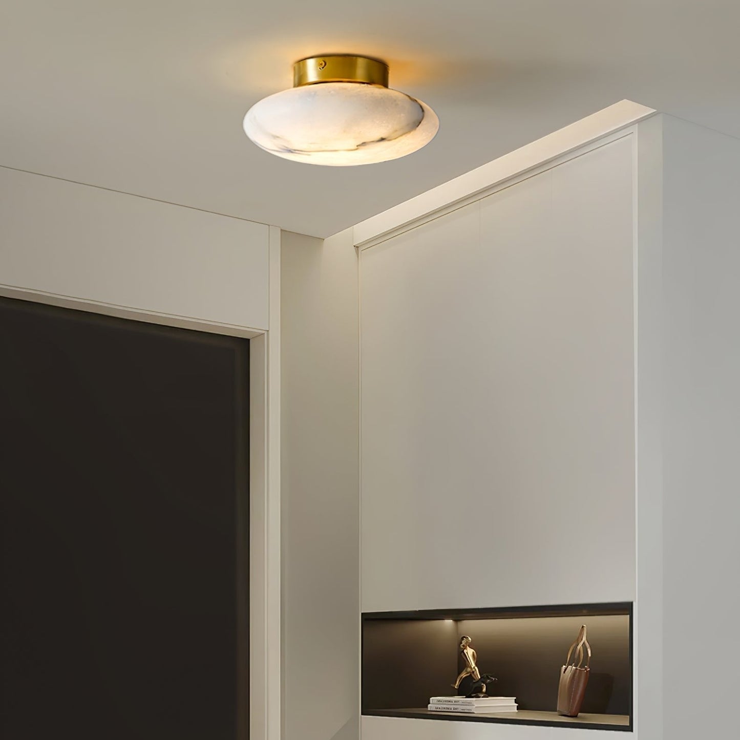 OvaleLuxe - Wall lamp from Alabaster for a Refined Interior