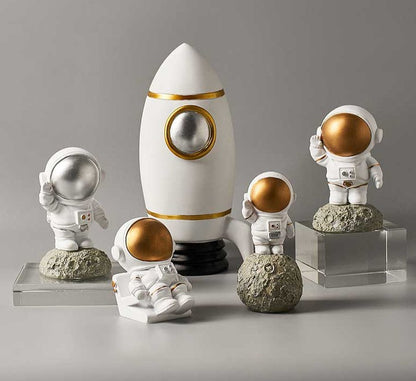 Astronaut Figure Statue Spaceman Sculpture