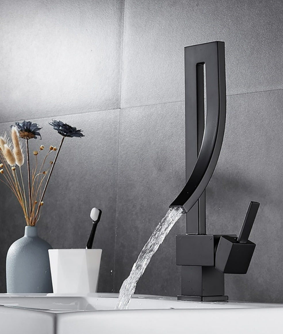 Miravique - Modern Basin Faucet