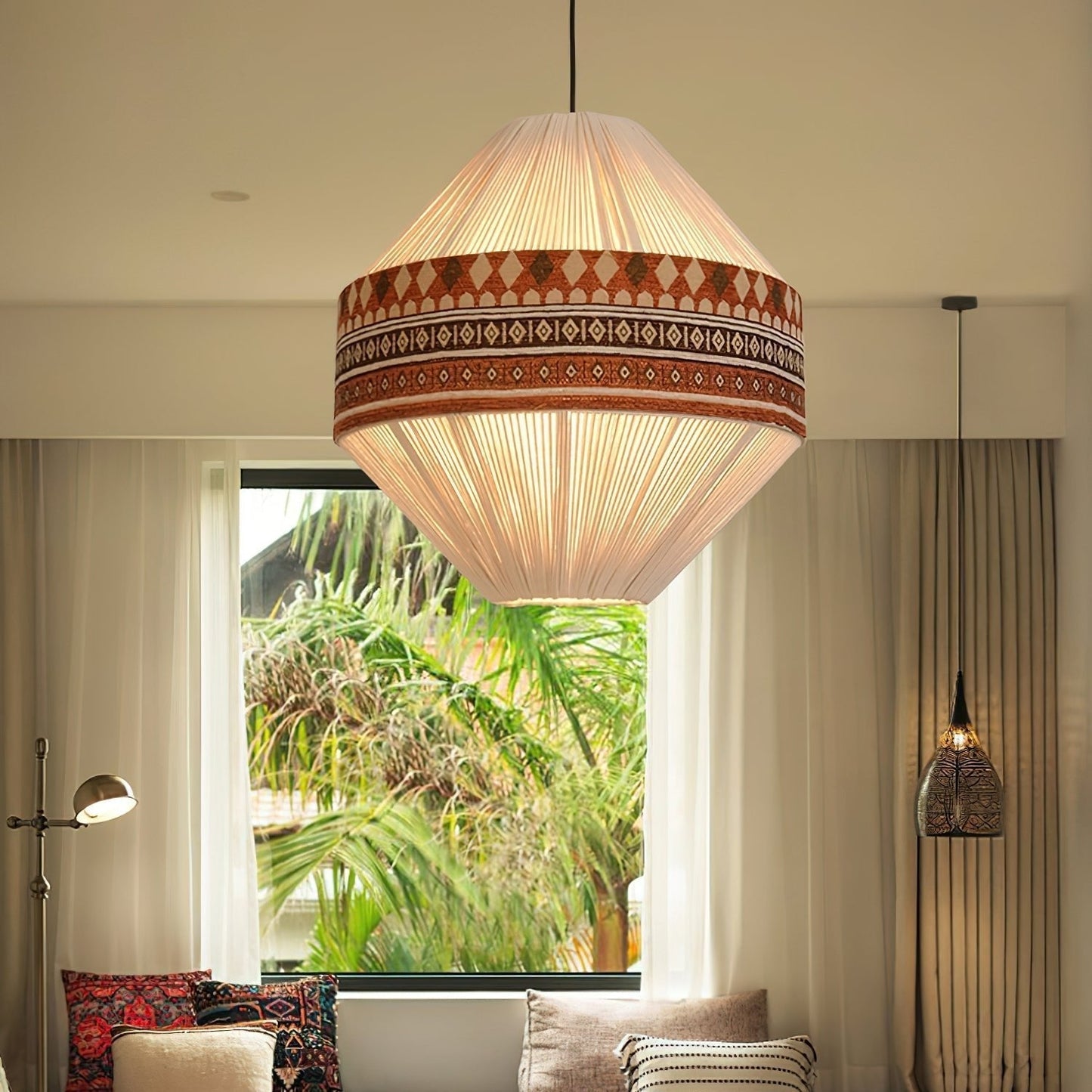 Bohemian – Pendant lamp with fringes