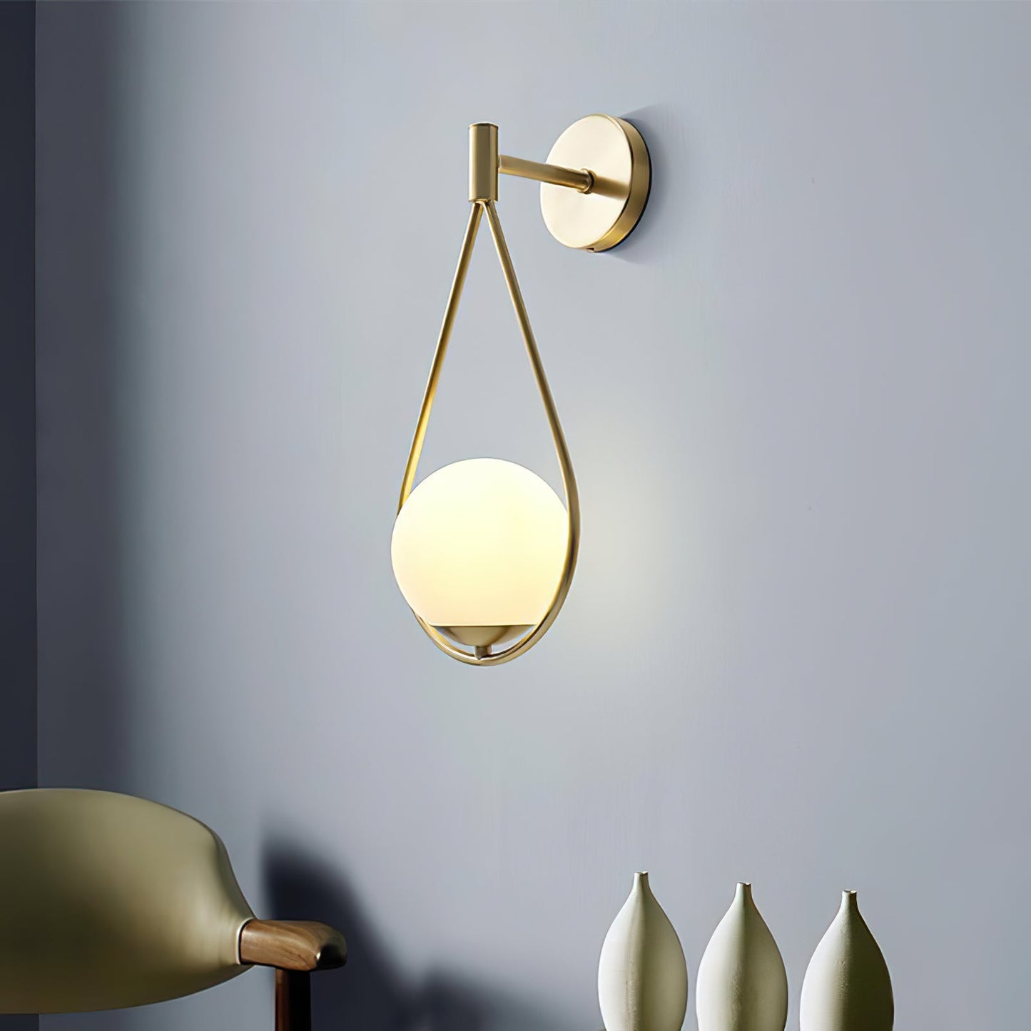 Miravique Vanity Wall Lamp