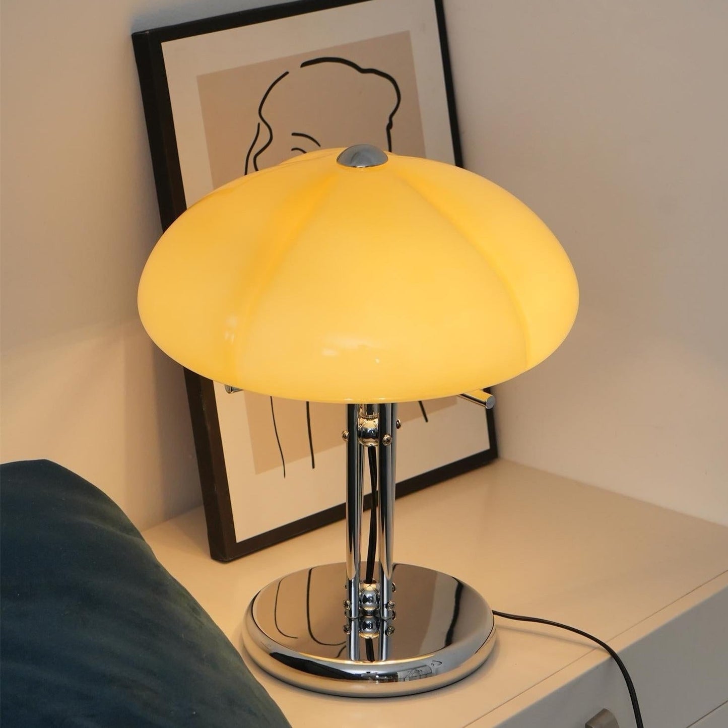 Mushroom Bauhaus Table Lamp