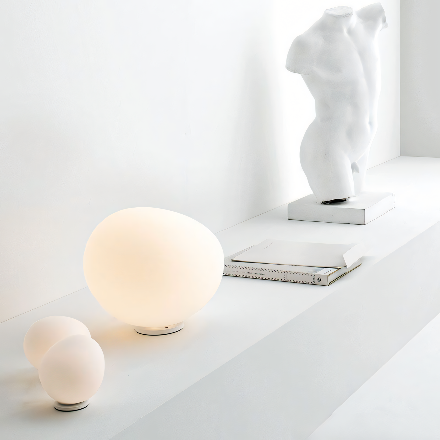 Georg Table Lamp