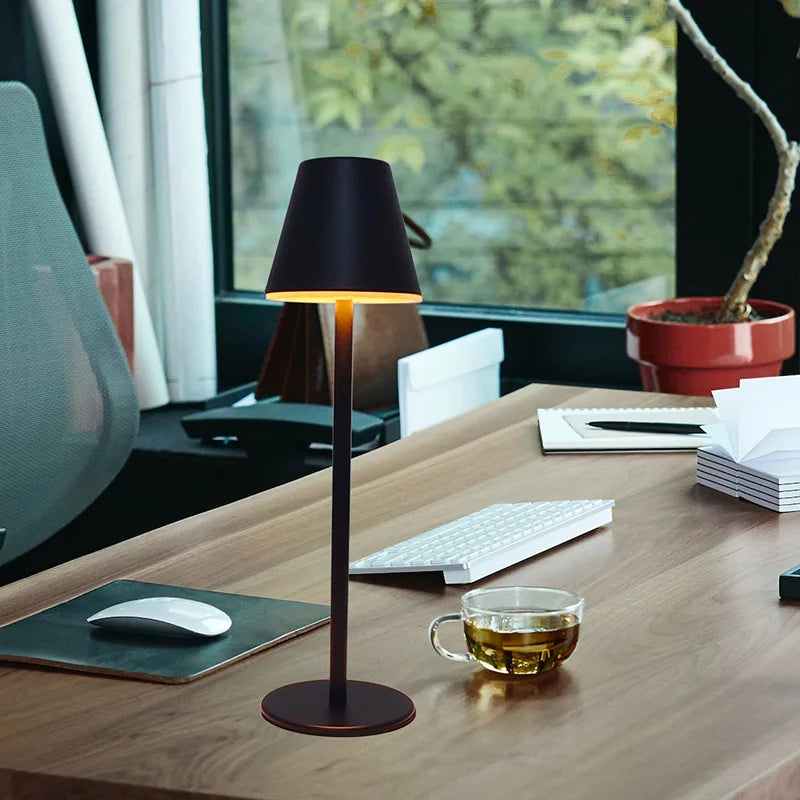 EcoGlow - Rechargeable table lamp