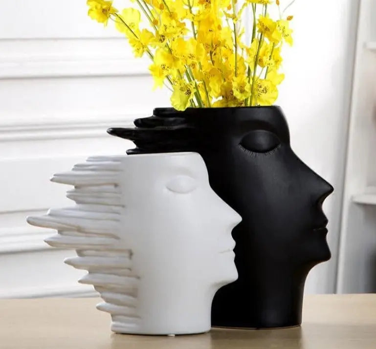 Face Vase