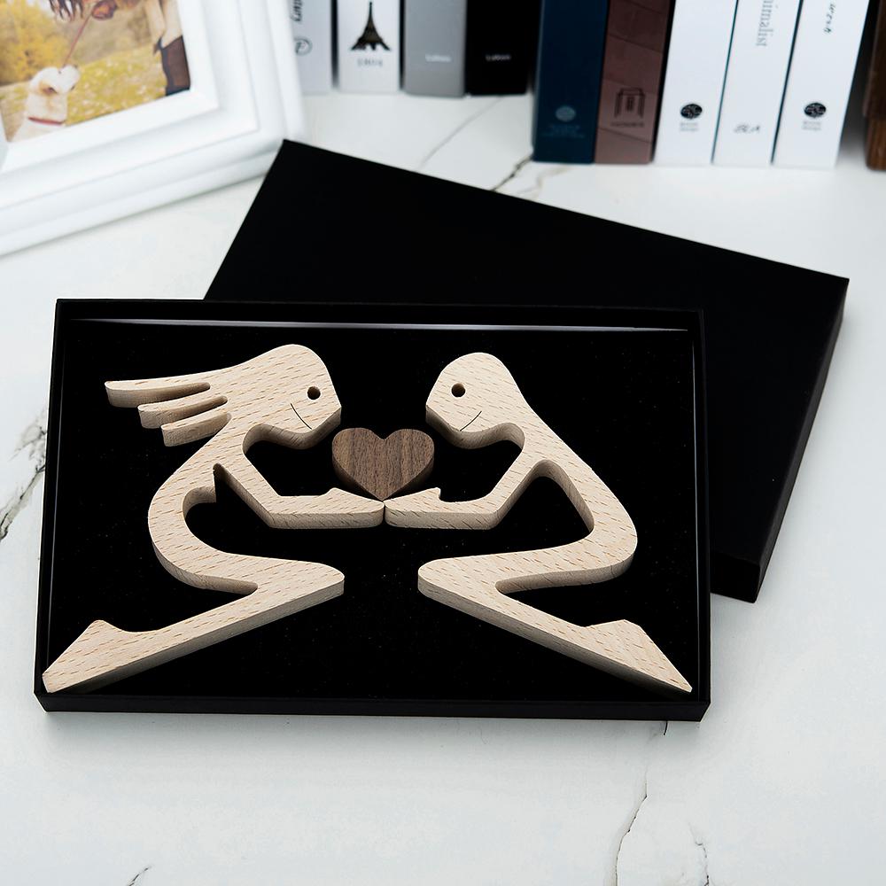 Wooden Lover Figurines