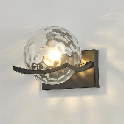 Illuminate – LED Glass Wall Lamp