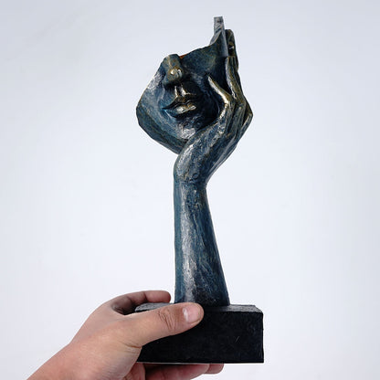 Abstract Retro Thinker Sculpture