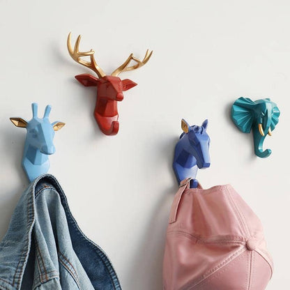 Stylish Animal Head Key Hook Wall Rack - Unique and Functional Key Holder