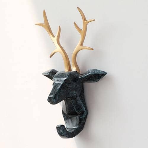 Stylish Animal Head Key Hook Wall Rack - Unique and Functional Key Holder