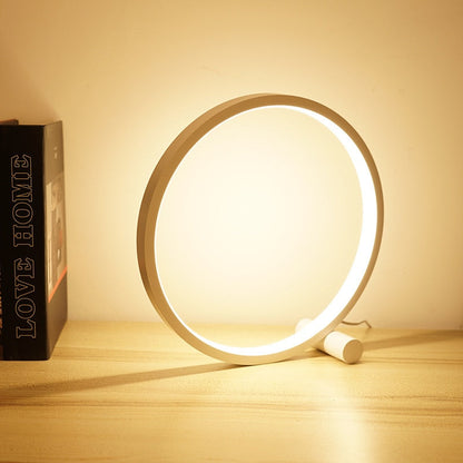 Prspctive Halo- Minimalist table lamp with touch function