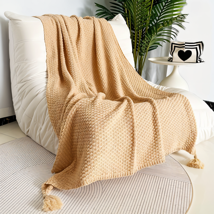 CoarseKnit Plaid - Stylish Knit Blanket - Fleece Blanket for Year-Round Comfort