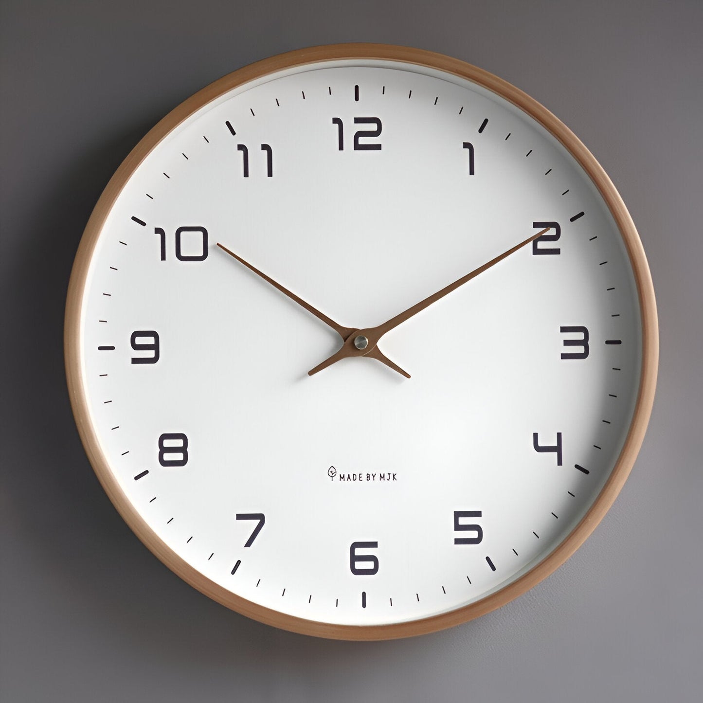 EleQuartz Clock - Round Wall Clock - Nordic Wood Wall Clock