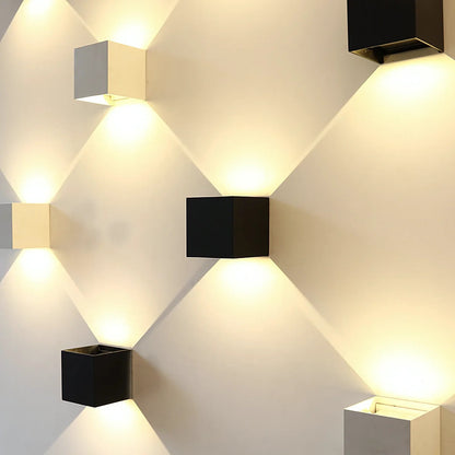 CubeLamp - Wall Lamp with Sensor