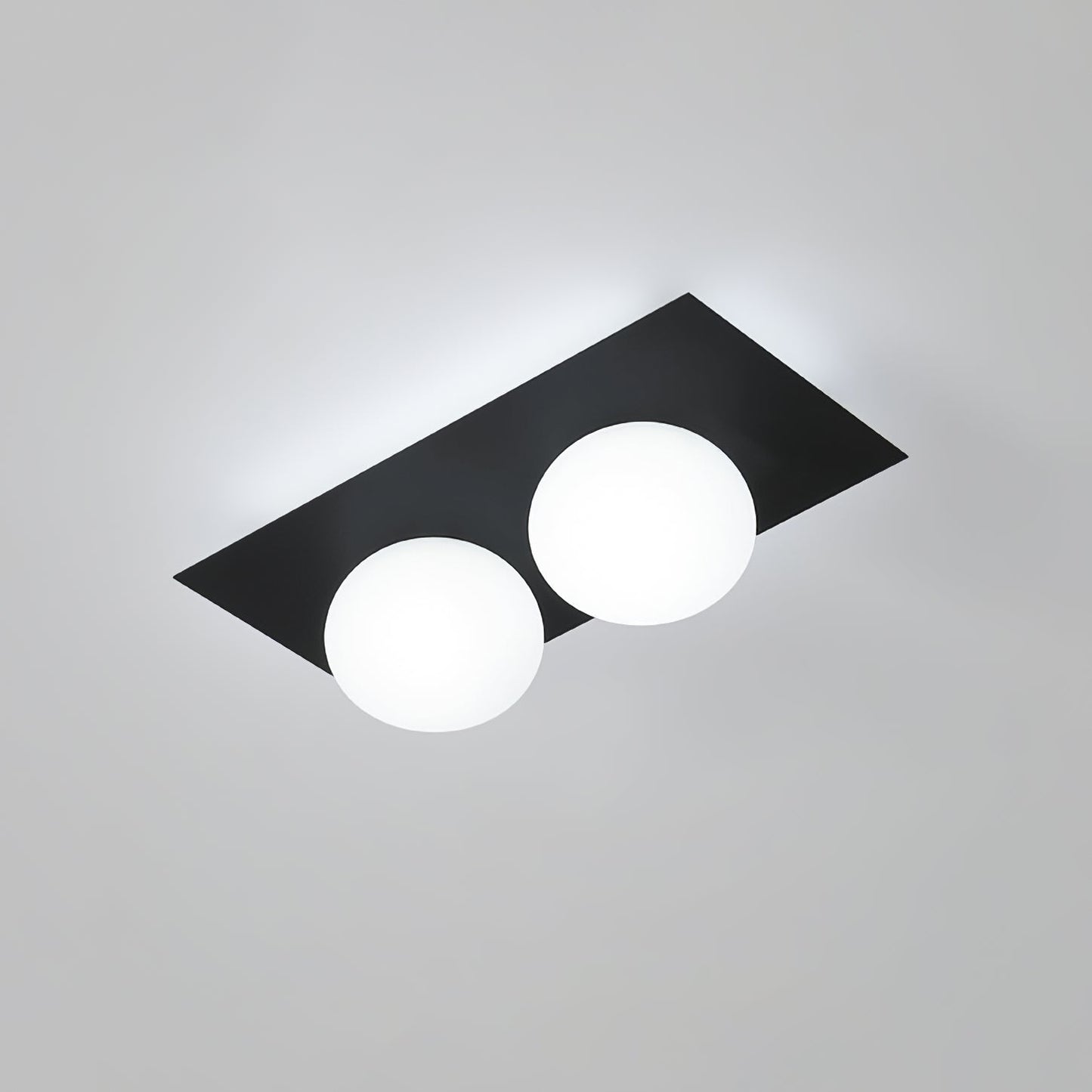 Miravique Wall/Ceiling Lamp