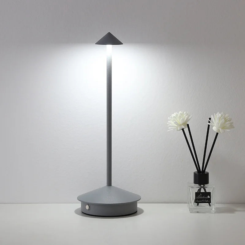 LumiTap - table lamp with touch sensor