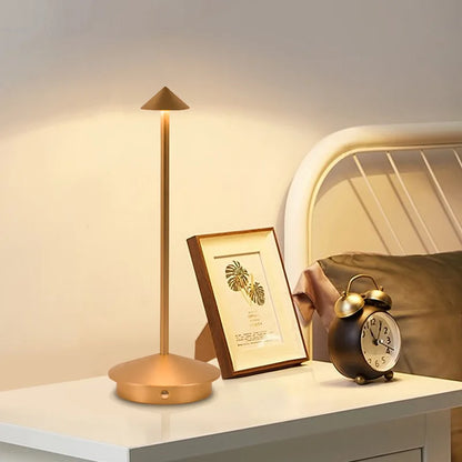 LumiTap - table lamp with touch sensor