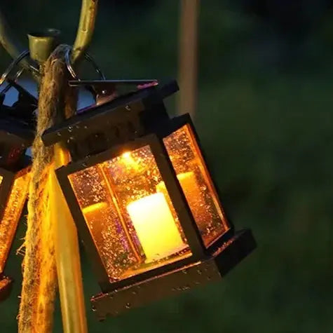 Garden Lantern - Solar Lamp - Retro - Flickering Candle - Waterproof - For Outdoors