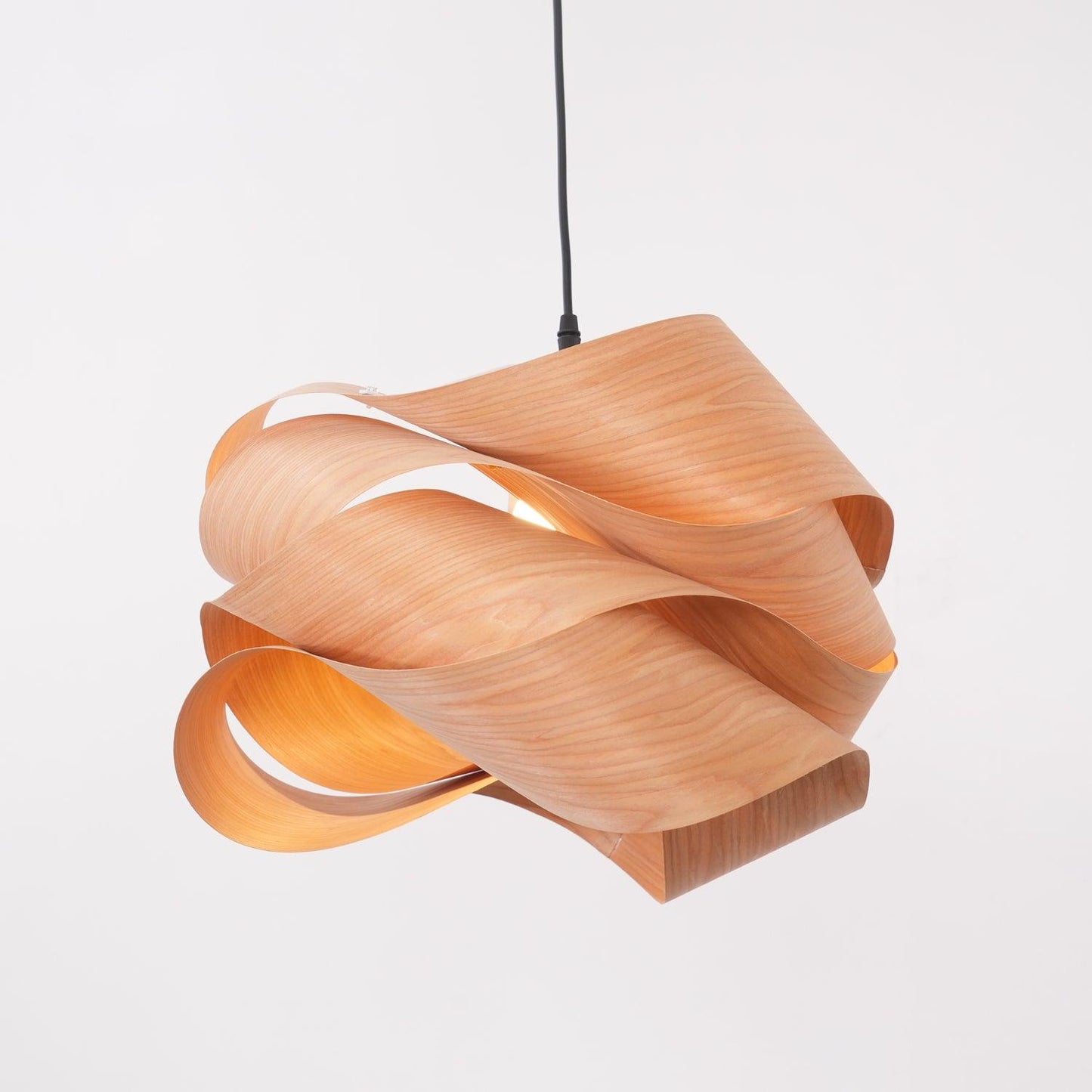 Linka - Elegant Pendant Lamp