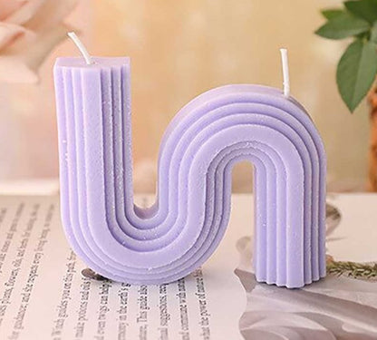 Minimalist Scented S Shaped Wavy Candles