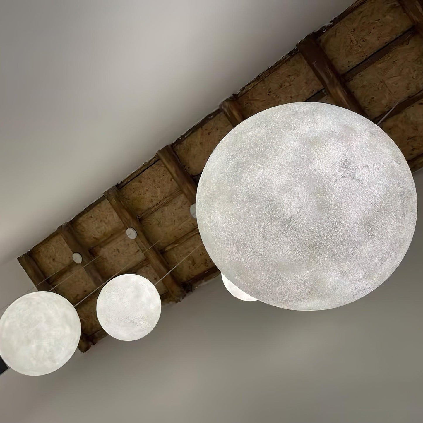 Moon – Radiant Hanging Lamp