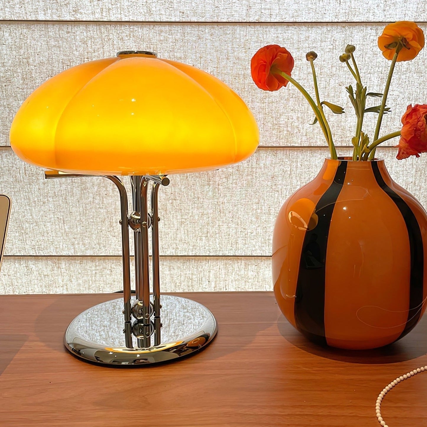 Mushroom Bauhaus Table Lamp