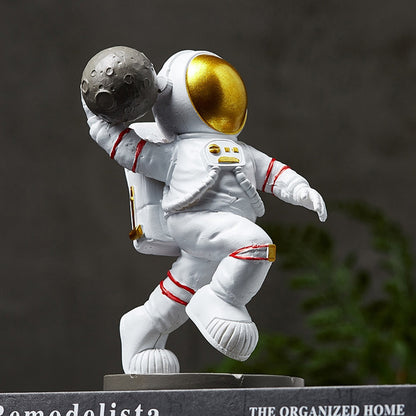 Dunk/Yoga Astronaut Figurine