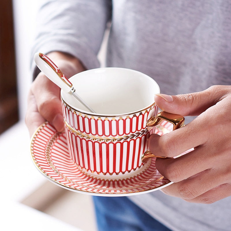 London Teacup Collection Set - Elegant Ceramic Cups (250ml) for Stylish Coffee & Tea Enjoyment