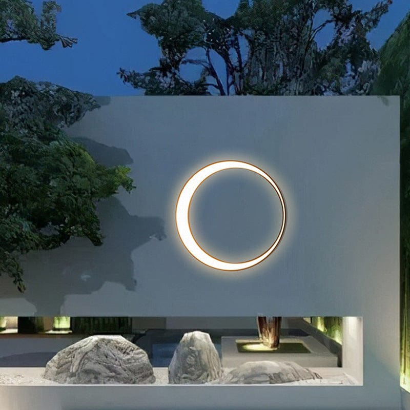 Eclipse Glow Outdoor Light