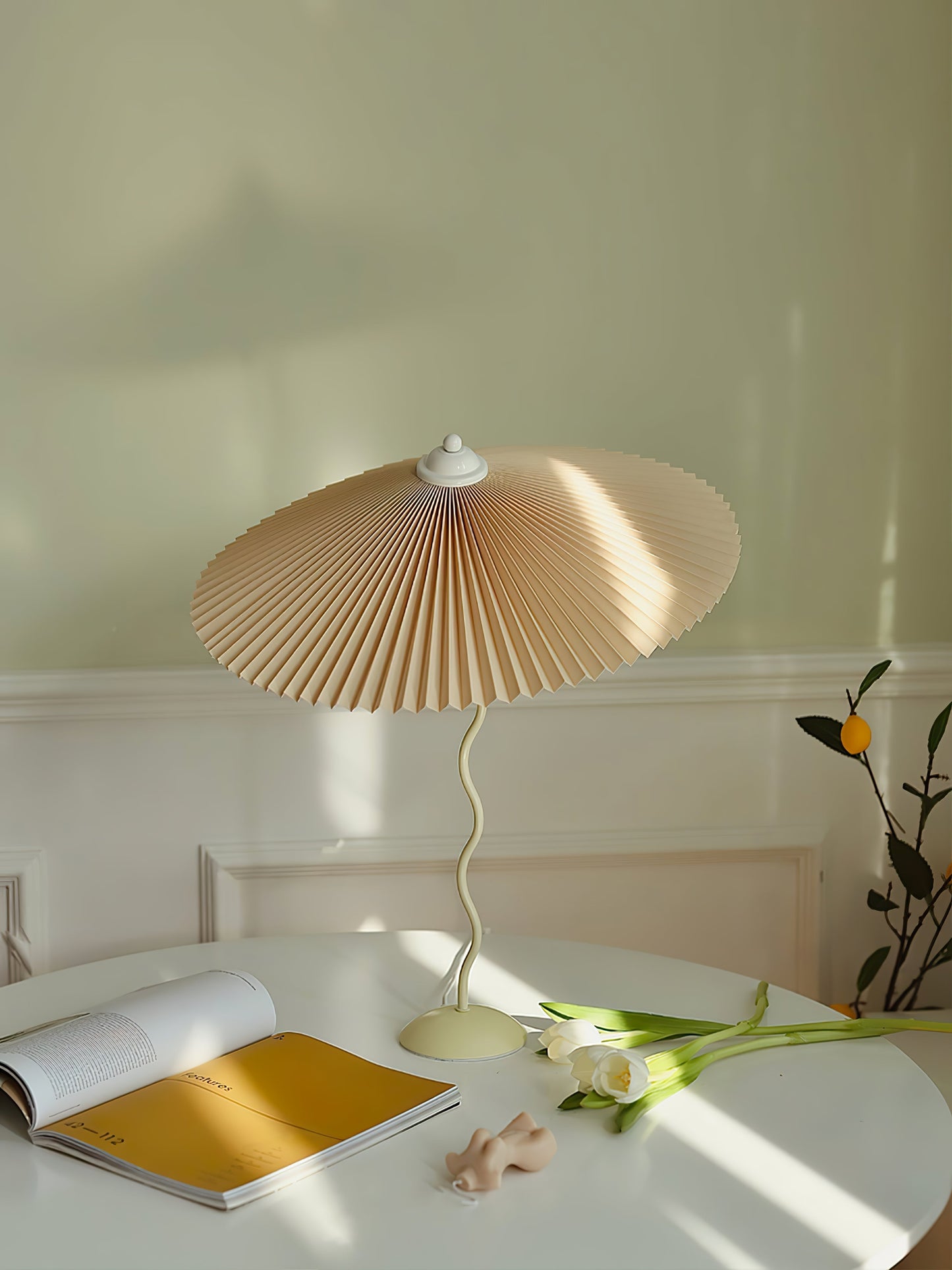 Miravique Hat Table Lamp