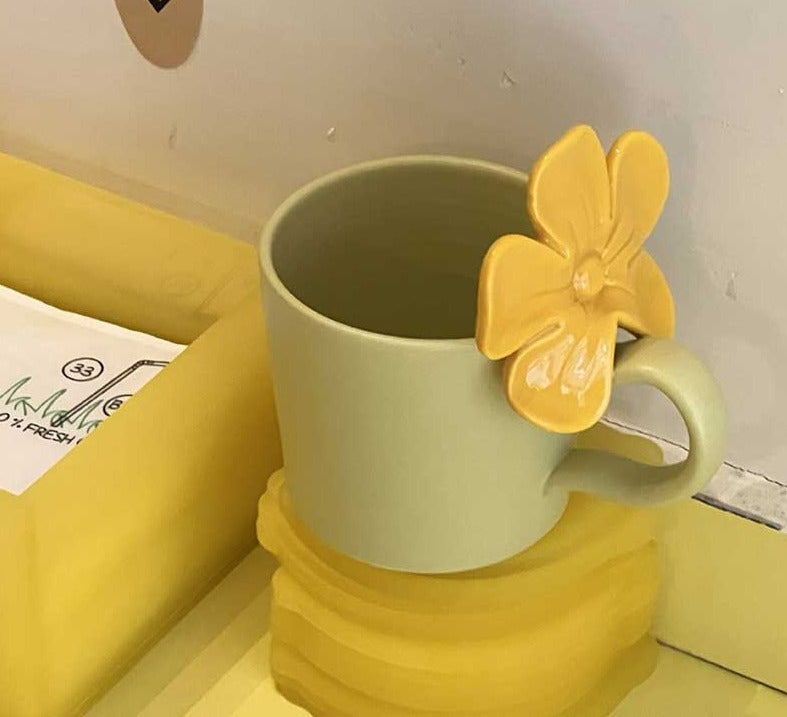 Retro Ceramic Flower Coffee Mugs with Big Flower Handgrid