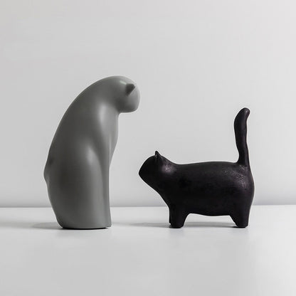 Minimalistic Sitting Cat Sculpture