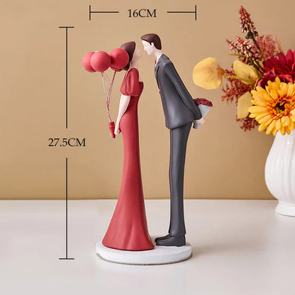 Couple Sculpture Home Decoration