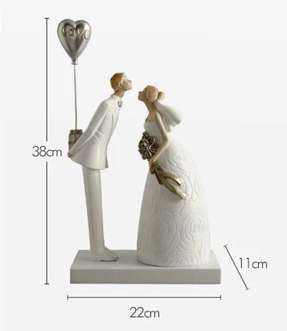 Wedding Gift Statue