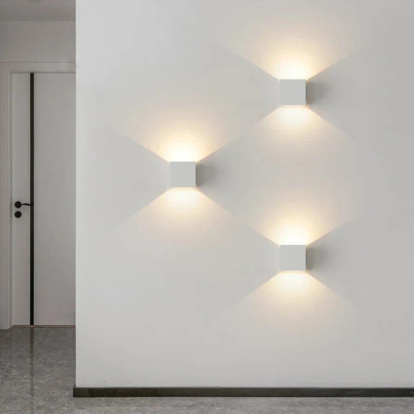 Eclat Romanov - Elegant wall lamp