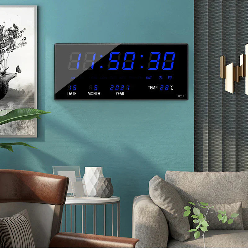 GlamourGlow - Modern LED Wall Clock Made of Plastic and Mirror Glass